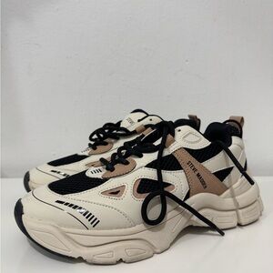 Steve Madden Black and Tan Sneakers